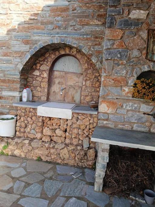 Villa Παραθαλασσιο Σπιτι Στην Εξοχη Tsakei Exterior foto